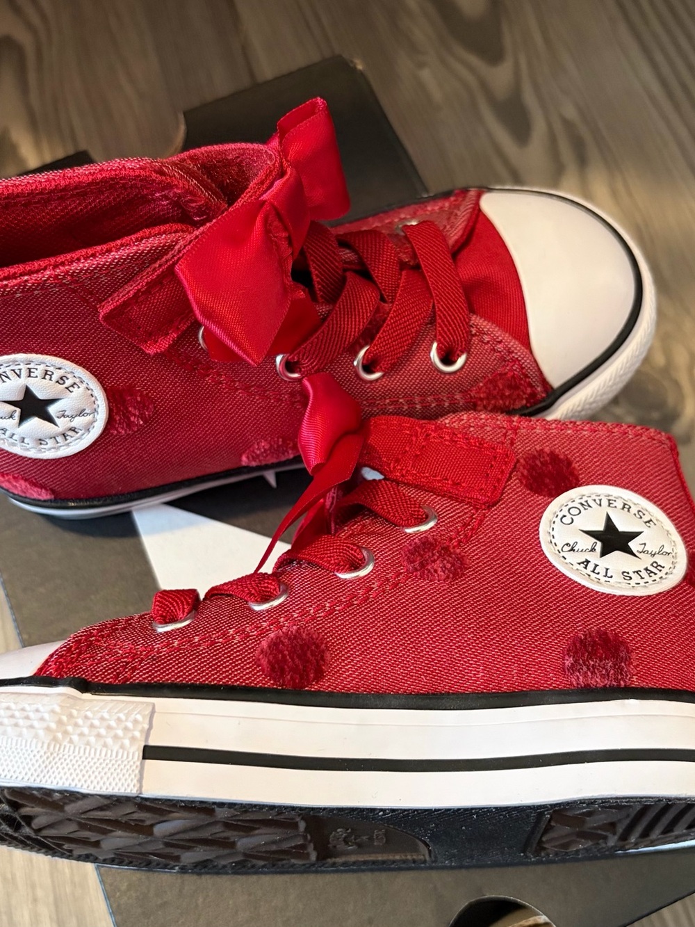 Converse Kids Red High-Top Sneakers with Polka Dot Texture and Ribbon Laces